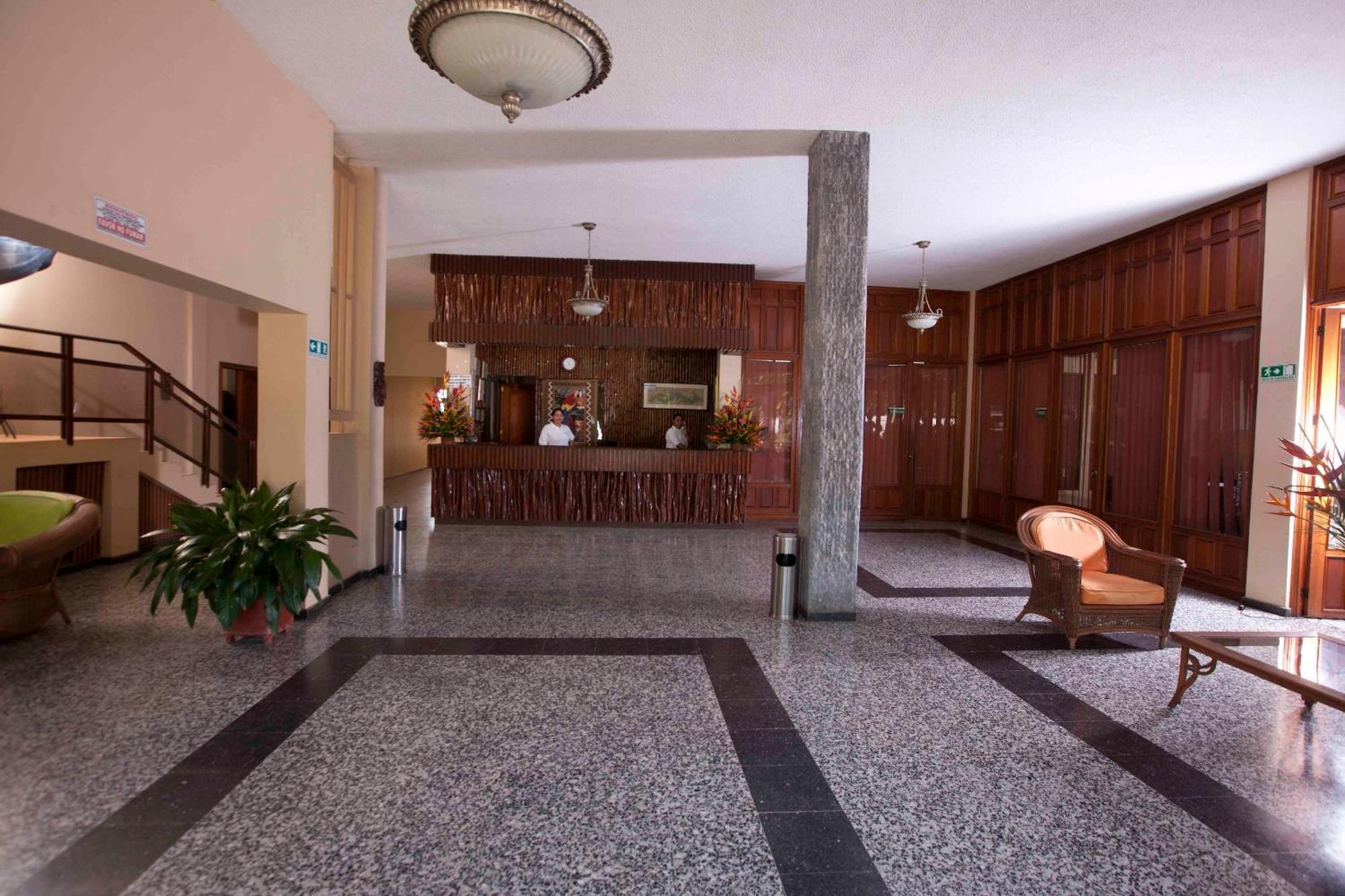 Hotel Anaconda Летисия Экстерьер фото