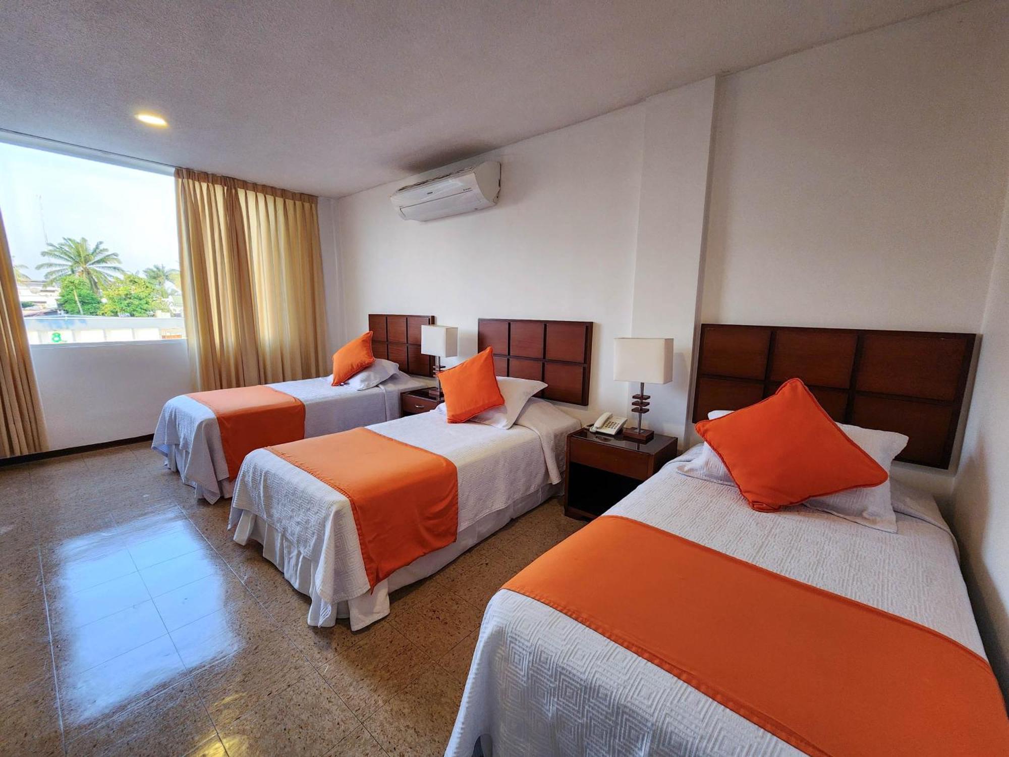 Hotel Anaconda Летисия Экстерьер фото