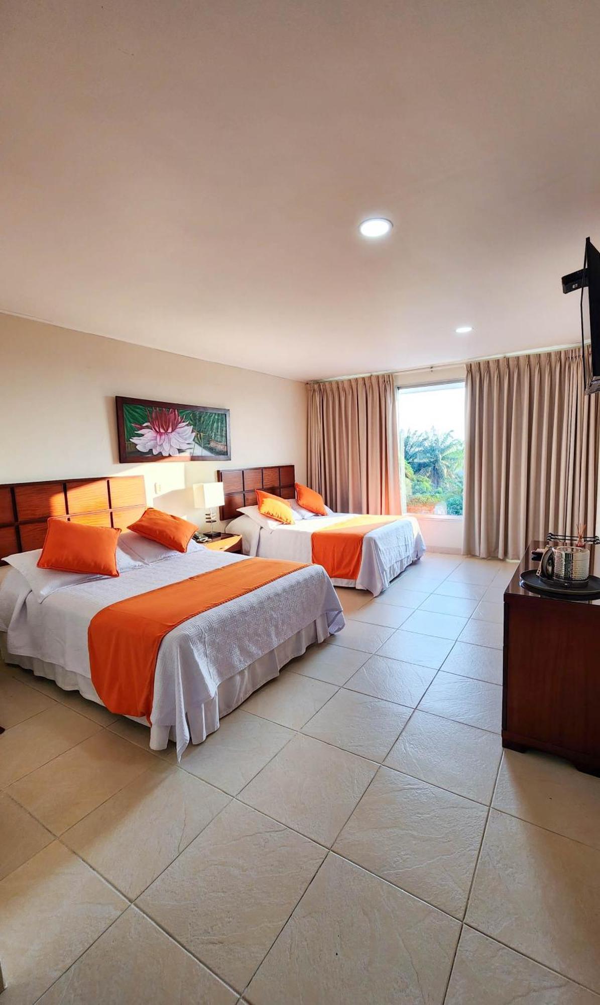 Hotel Anaconda Летисия Экстерьер фото
