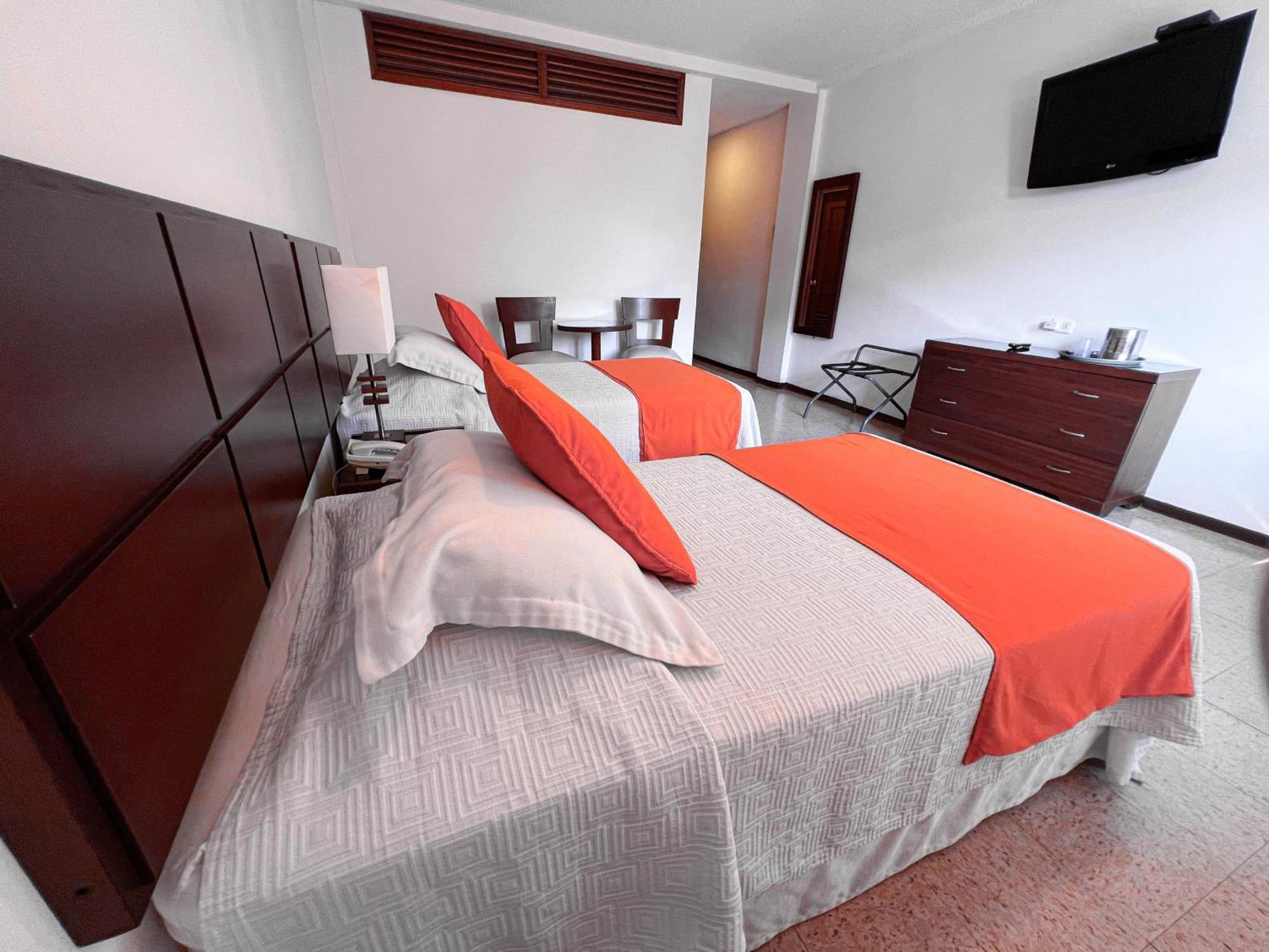 Hotel Anaconda Летисия Номер фото