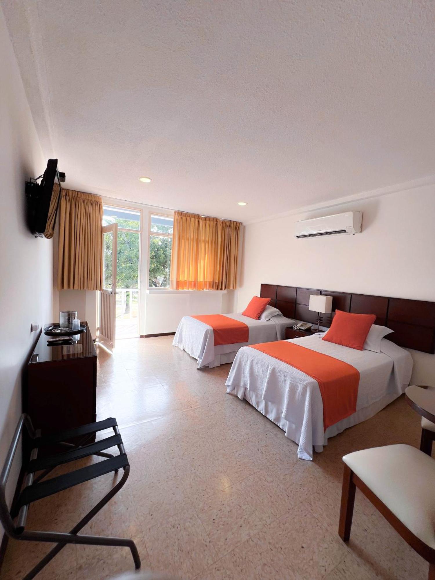 Hotel Anaconda Летисия Номер фото