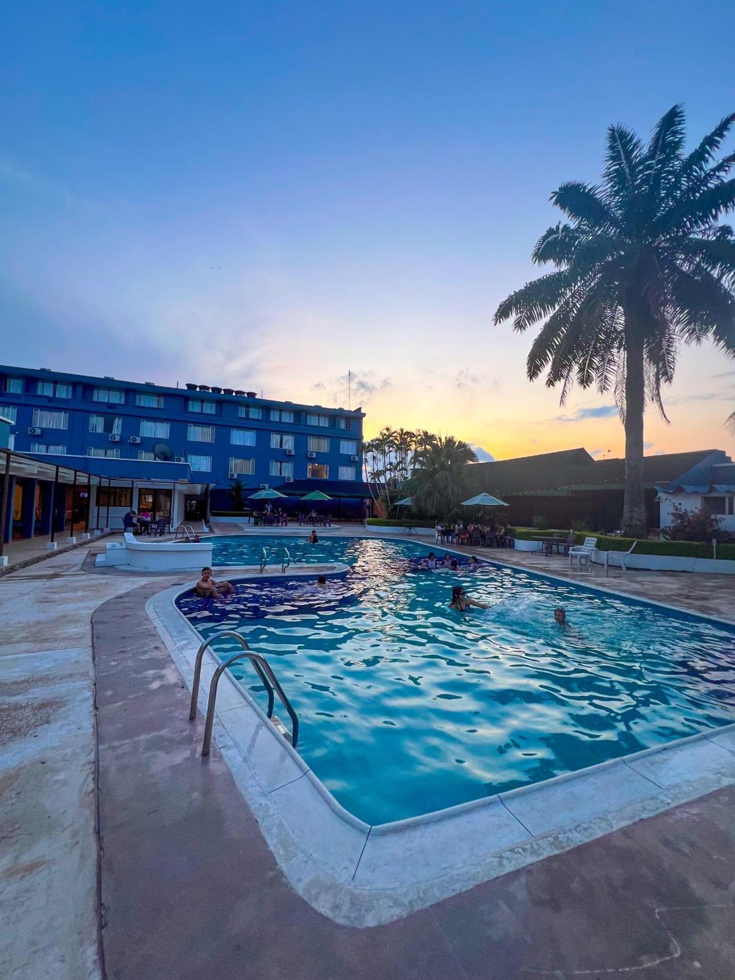 Hotel Anaconda Летисия Экстерьер фото