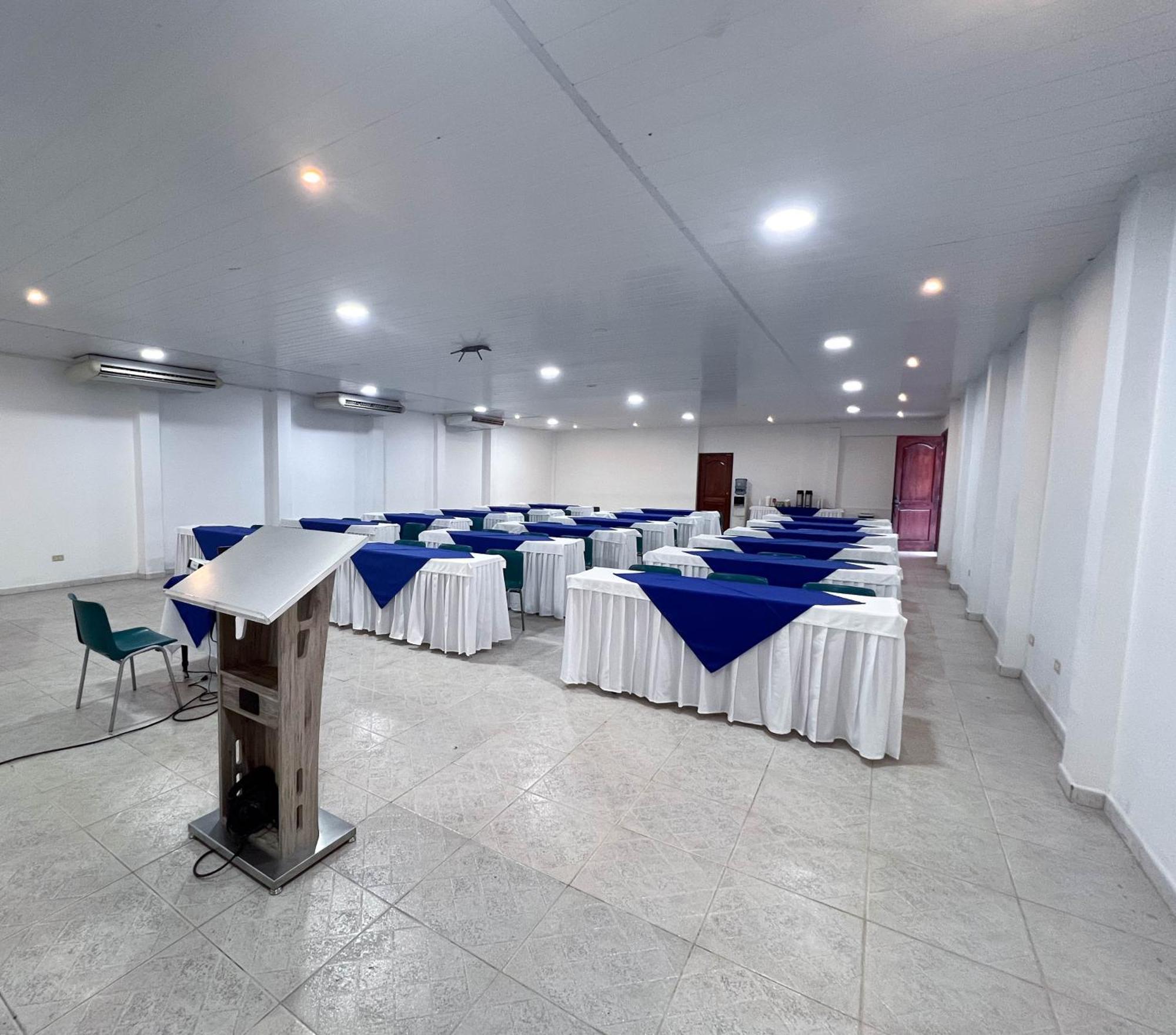Hotel Anaconda Летисия Экстерьер фото